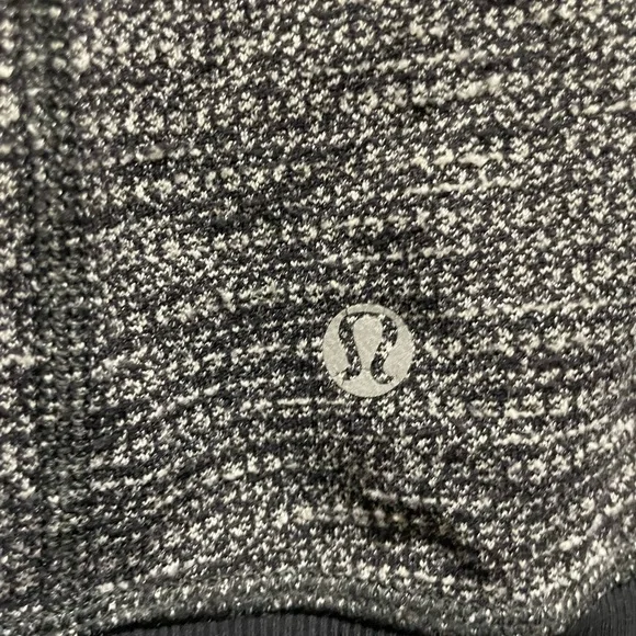 Lululemon Heather Grey Zip Up Size 6 - Picture 3 of 4